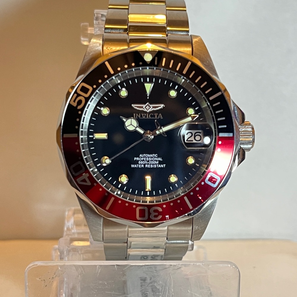 invicta pro diver 9403 black and red